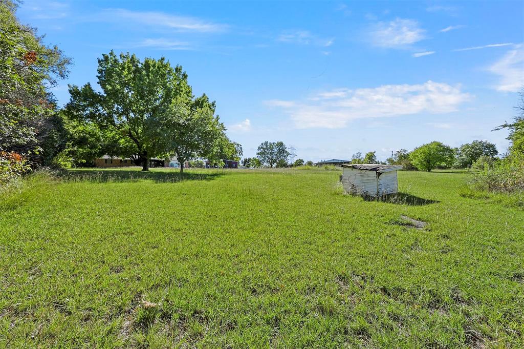 1415 Fm 1389 Property Photo 10