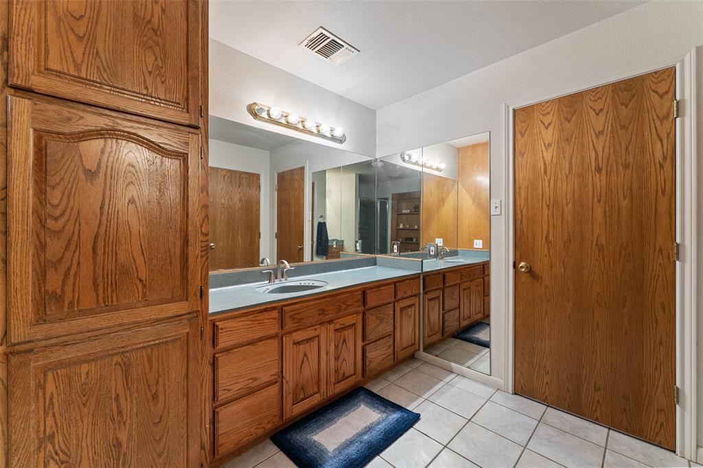 375 County Road 401 Property Photo 15