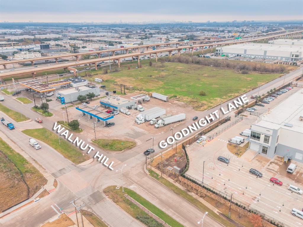 10900 Goodnight Lane Property Photo 4