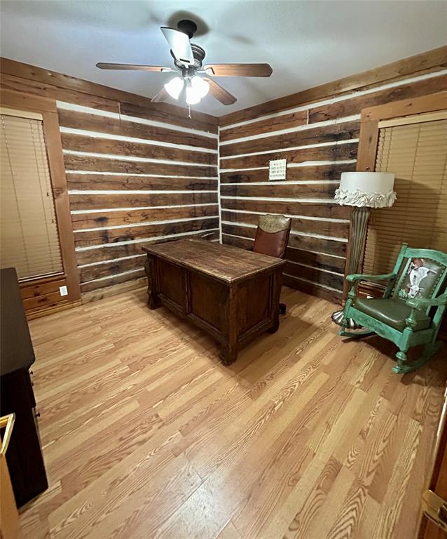 2830 W Park Row Boulevard Property Photo 6