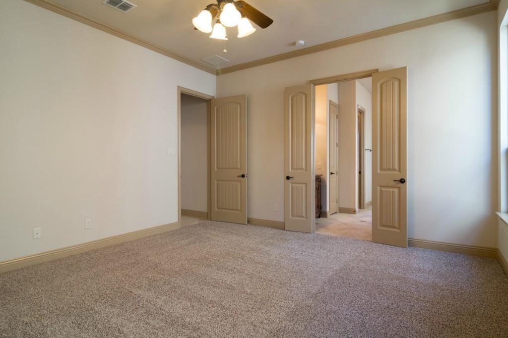 1021 Taylor Drive Property Photo 7