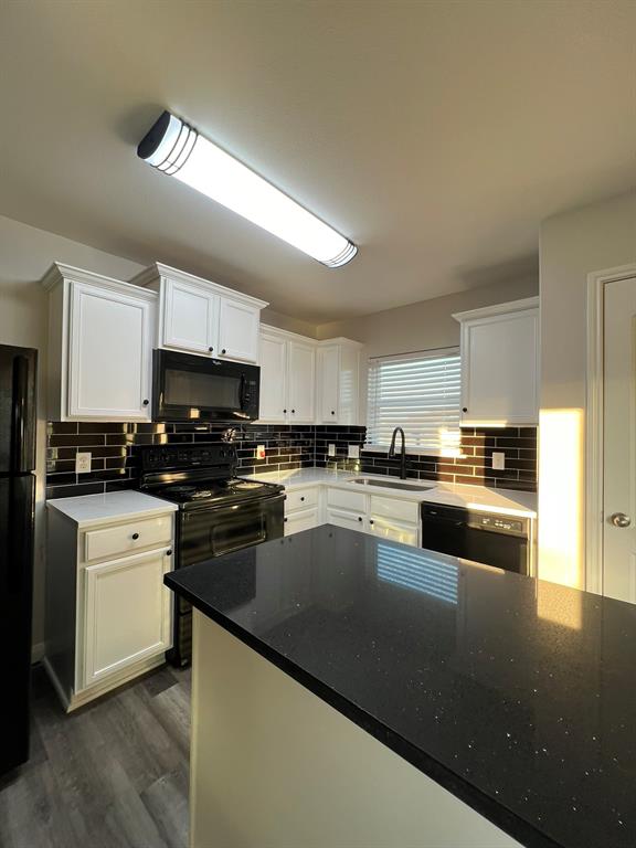 1802 Clegg Street Property Photo 12