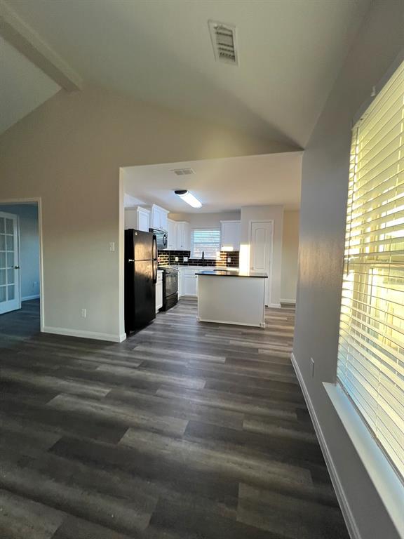 1802 Clegg Street Property Photo 21