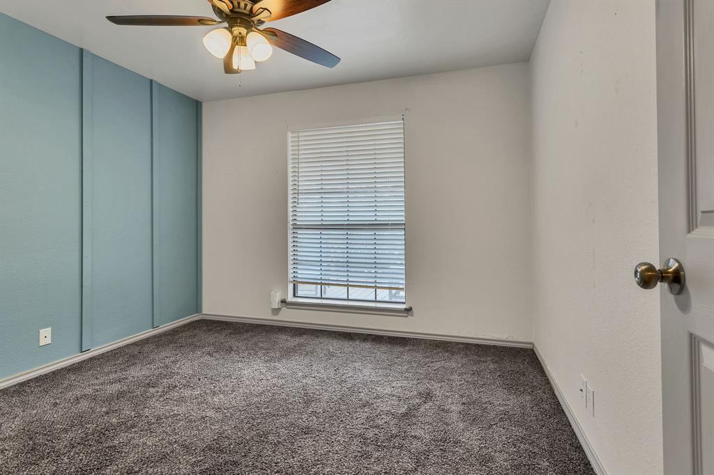 4204 Angelina Drive Property Photo 10