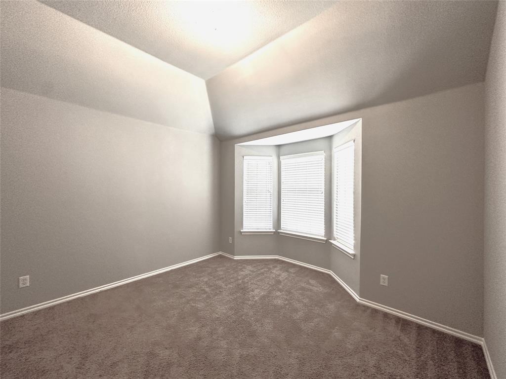 1221 Andromeda Way Property Photo 17