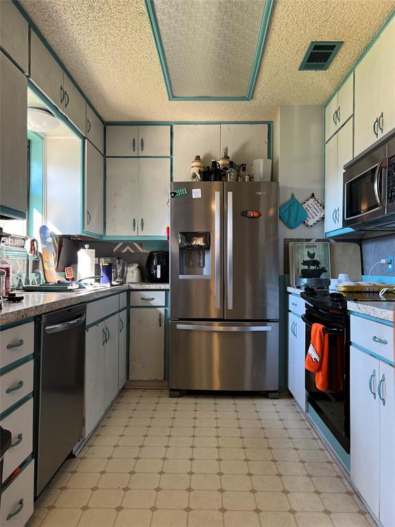 3208 N Roadrunner Court Property Photo 6