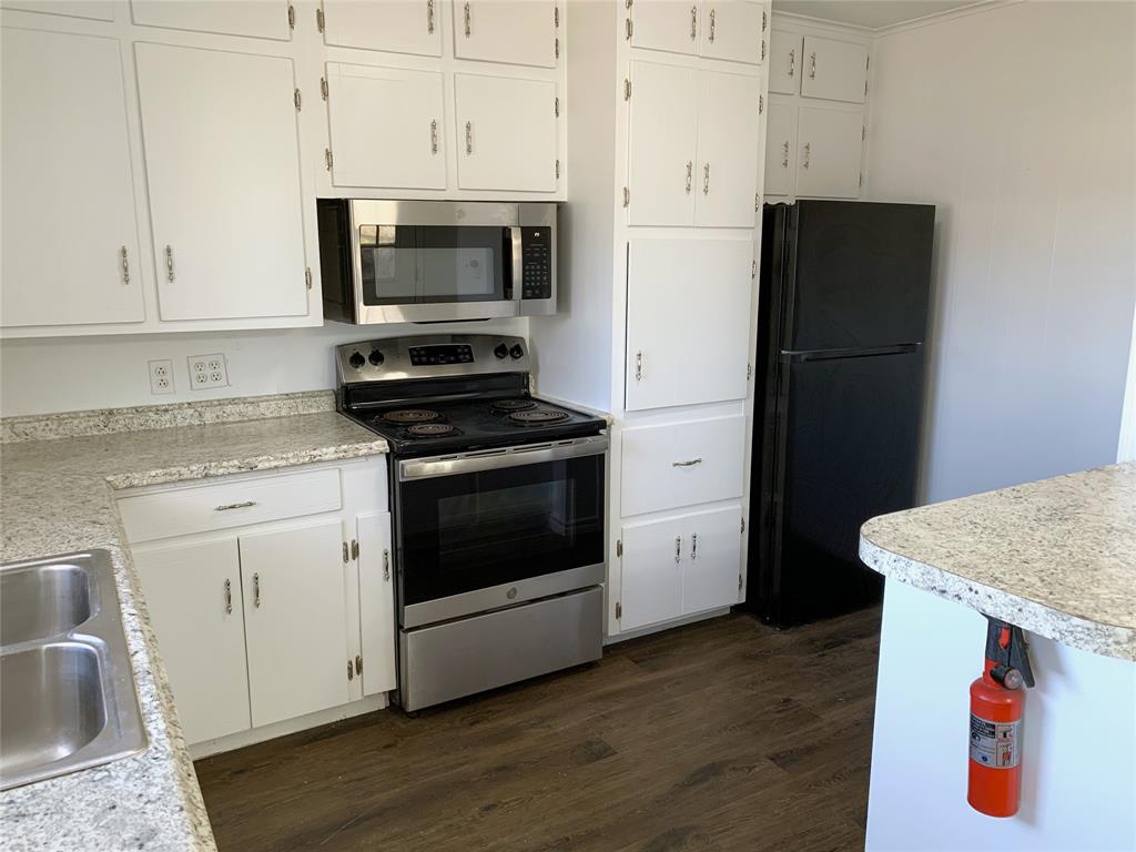 10142 Fm 773 Property Photo 11