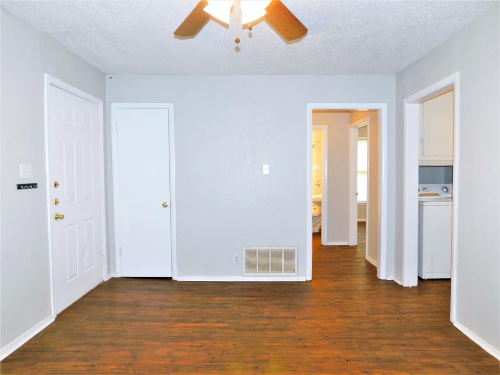 1515 Snyder Street Property Photo 6