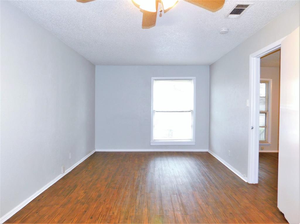 1515 Snyder Street Property Photo 10