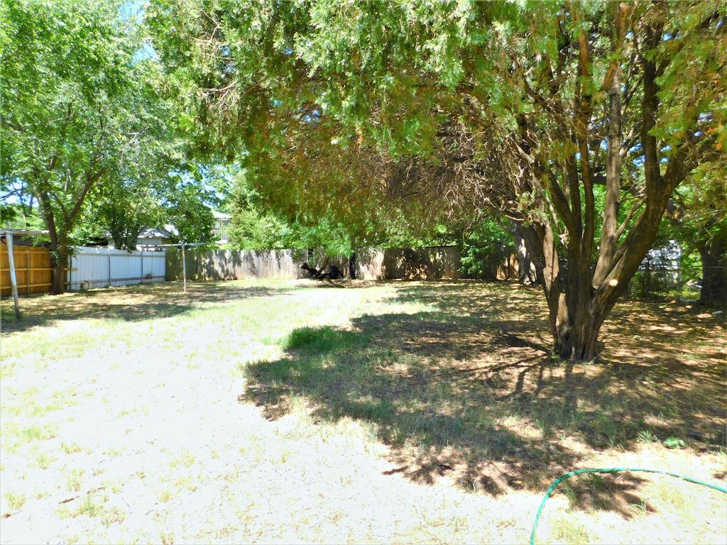 1515 Snyder Street Property Photo 18
