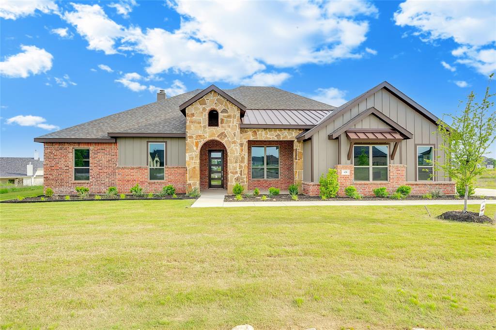 628 Gatlin Pass Property Photo 2