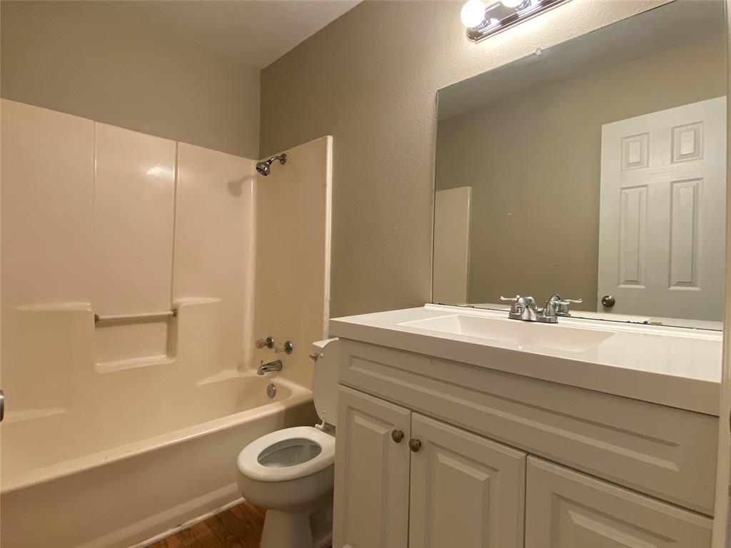 3063 Olympia Property Photo 15