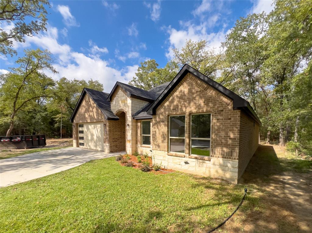 123 Channelview Drive Property Photo 3