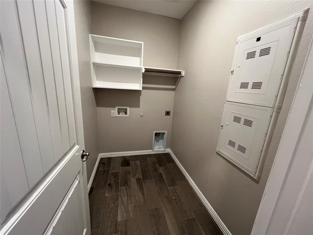 14828 Rocky Face Lane Property Photo 8