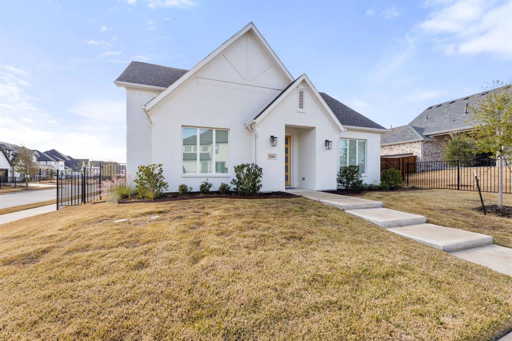 2236 Offerande Drive Property Photo 3