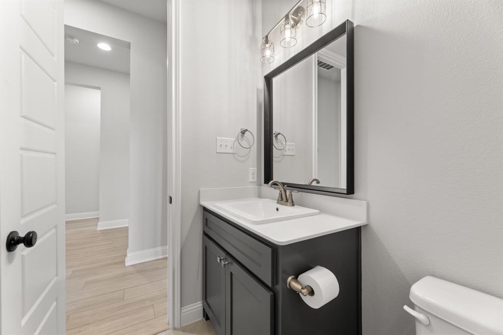 2236 Offerande Drive Property Photo 28