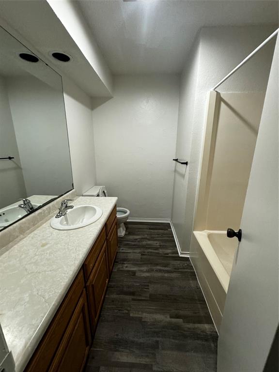 1102 Snowberry Street Property Photo 7