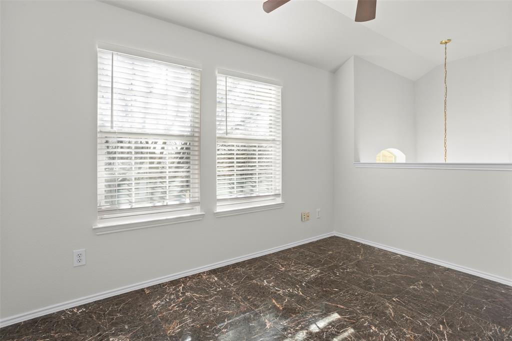 1433 Broken Spoke Court Property Photo 14
