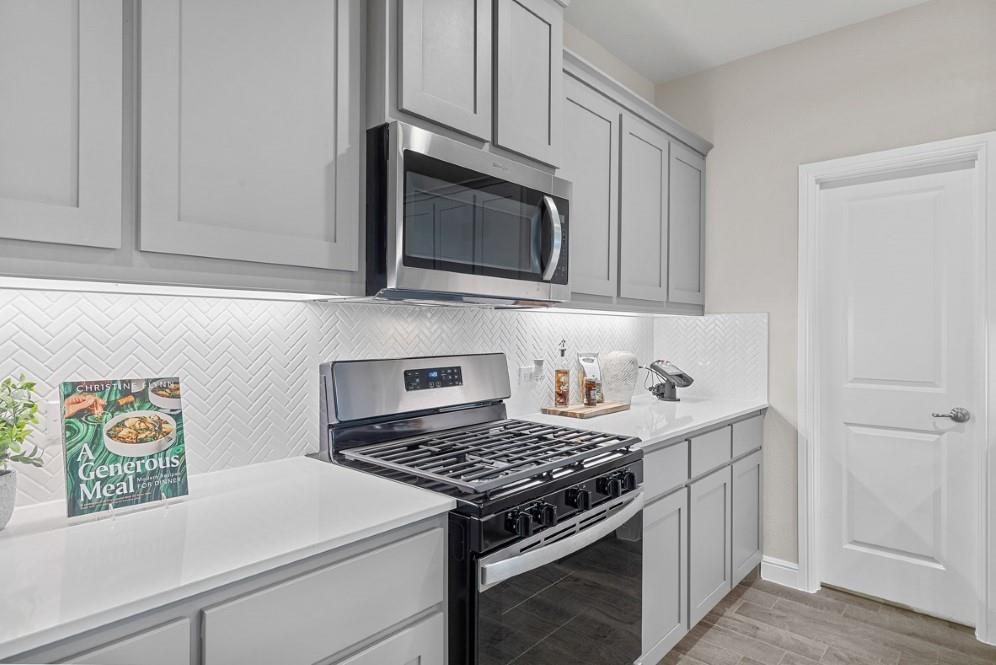1445 Coulter Road Property Photo 3