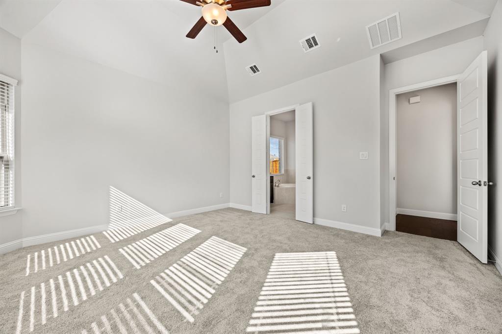 440 Talbot Lane Property Photo 17