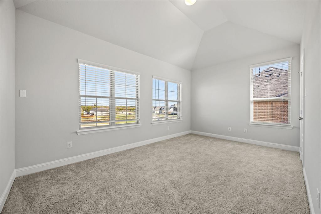 440 Talbot Lane Property Photo 35
