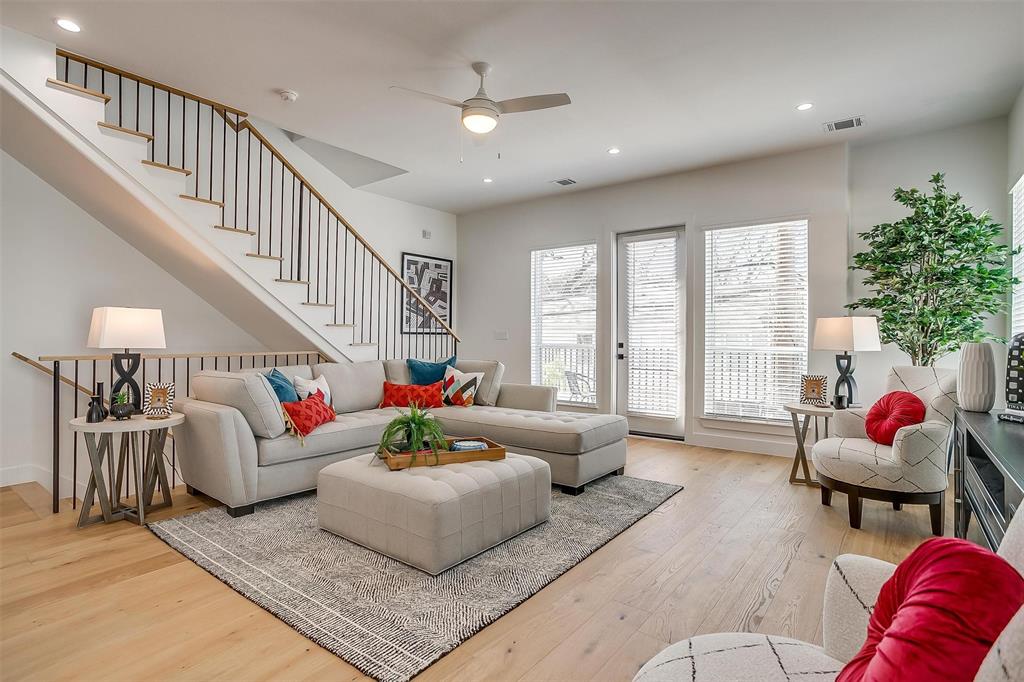 126 Garden Court Property Photo 18