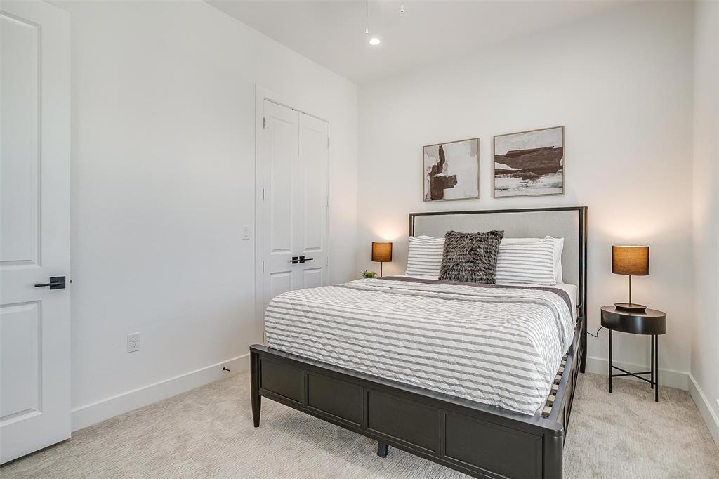 126 Garden Court Property Photo 24