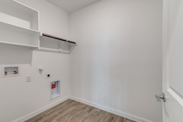 1033 Rosebay Drive Property Photo 16