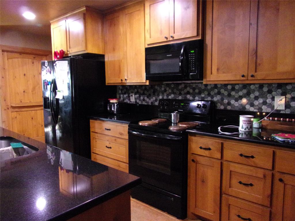 188 Pr 1466 Property Photo 12