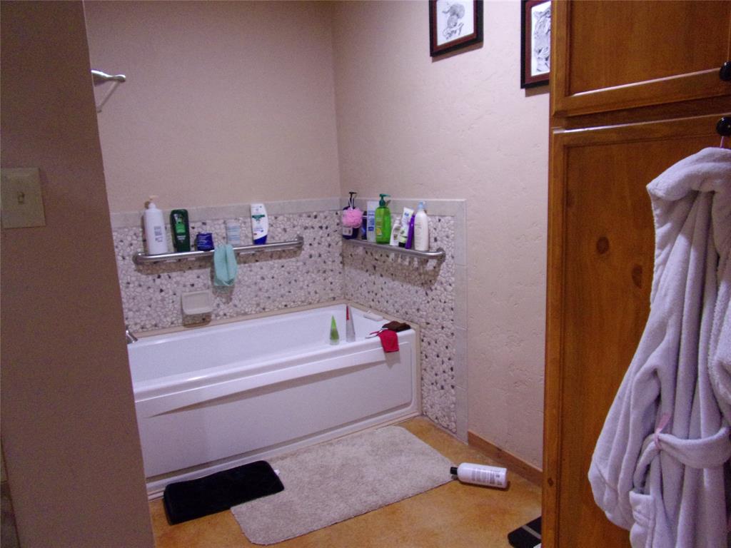 188 Pr 1466 Property Photo 18
