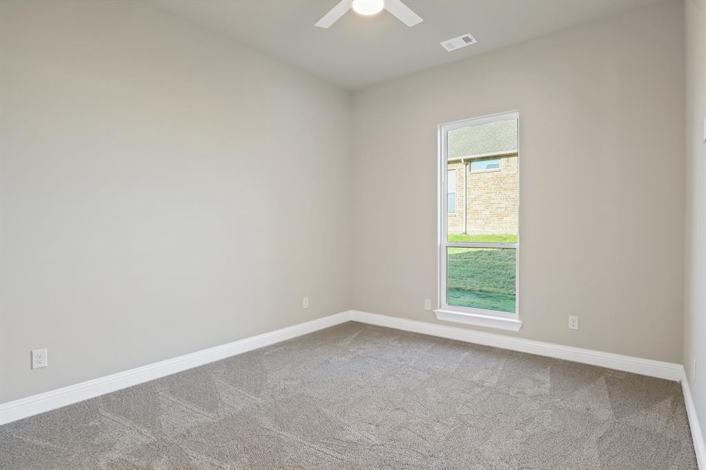 880 San Saba Property Photo 39