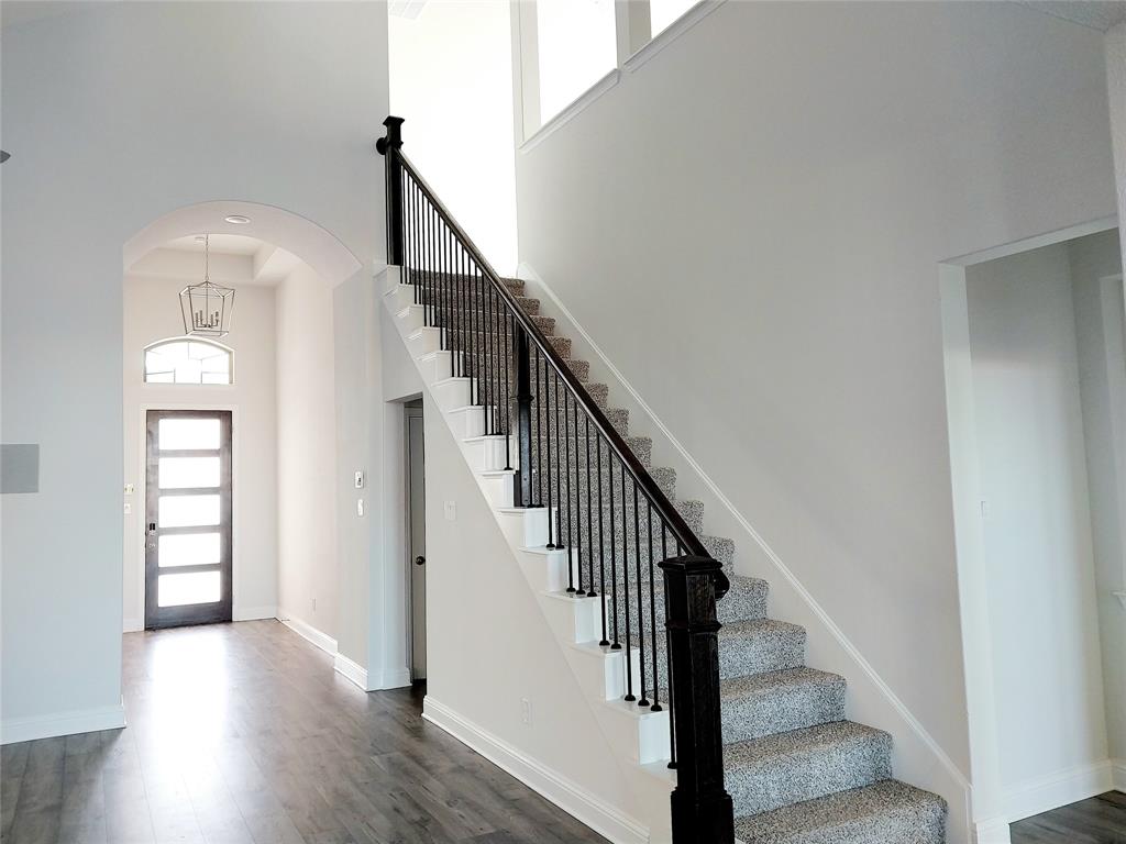 1401 Alexander Drive Property Photo 13