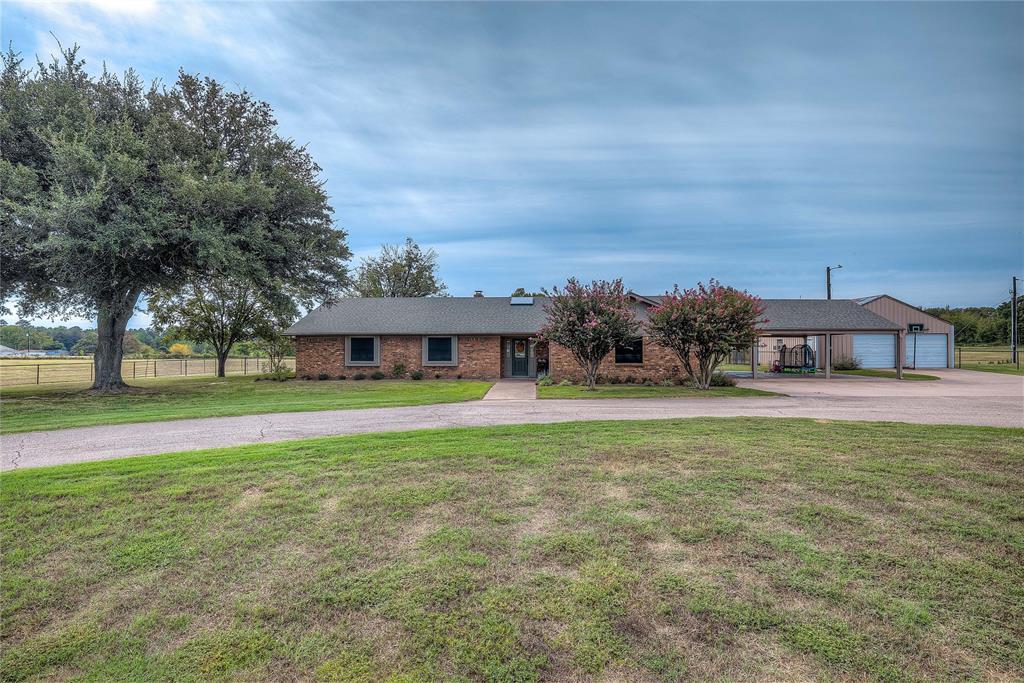 211 Fm 182 Property Photo 4