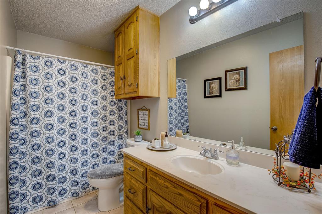 211 Fm 182 Property Photo 22