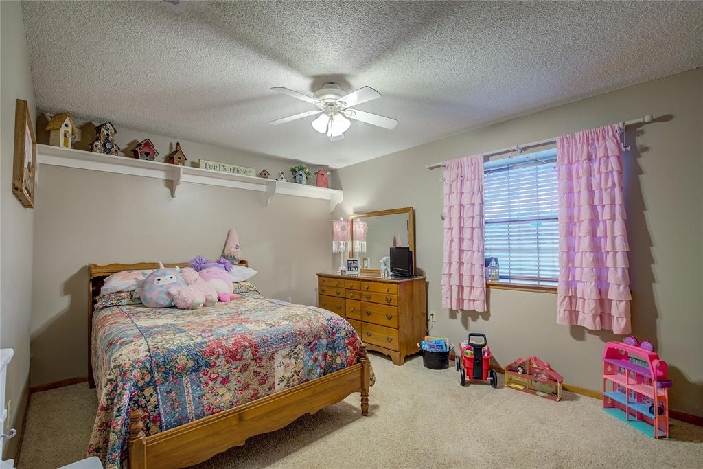 211 Fm 182 Property Photo 23