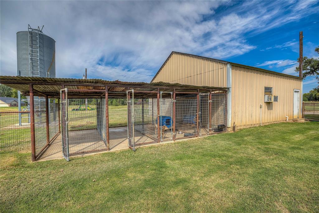 211 Fm 182 Property Photo 31