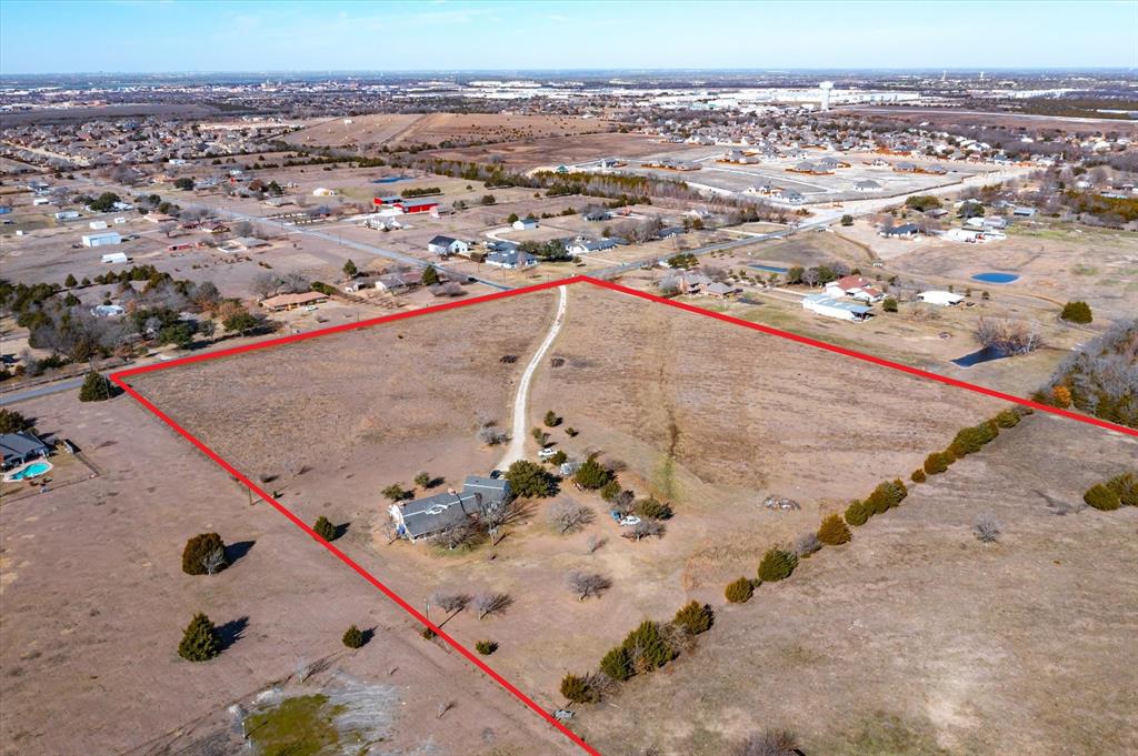 3273 Rochelle Road Property Photo 12