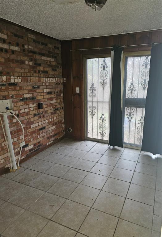 3218 Sumner Street Property Photo 5
