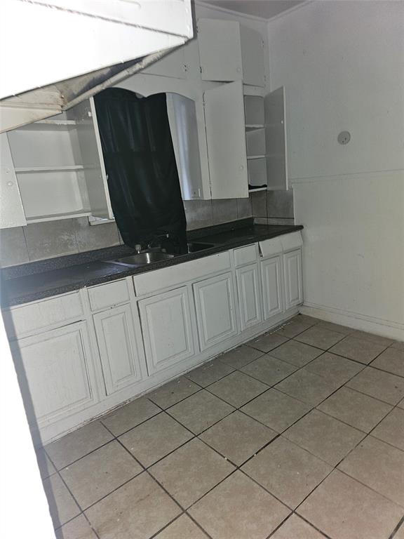 3218 Sumner Street Property Photo 7