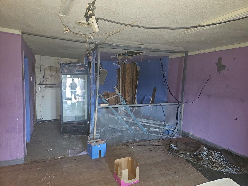 7506 S Lancaster Road Property Photo 24