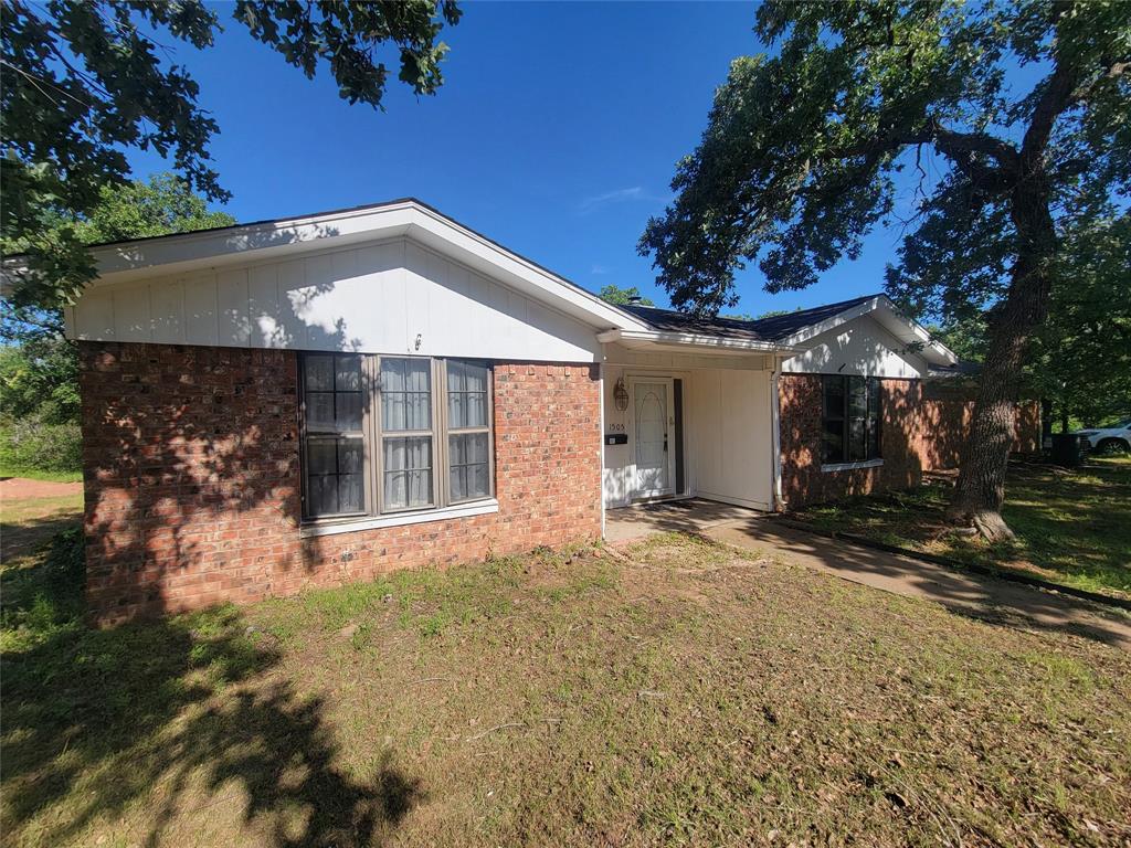 1505 S Rodgers Drive Property Photo 1