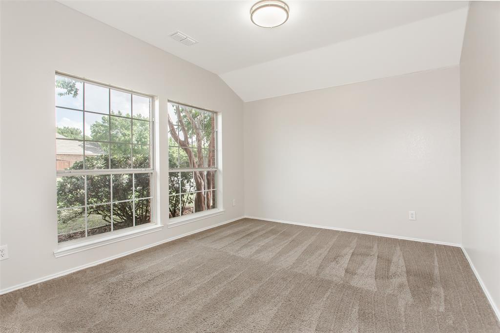 1277 Tree Top Drive Property Photo 7