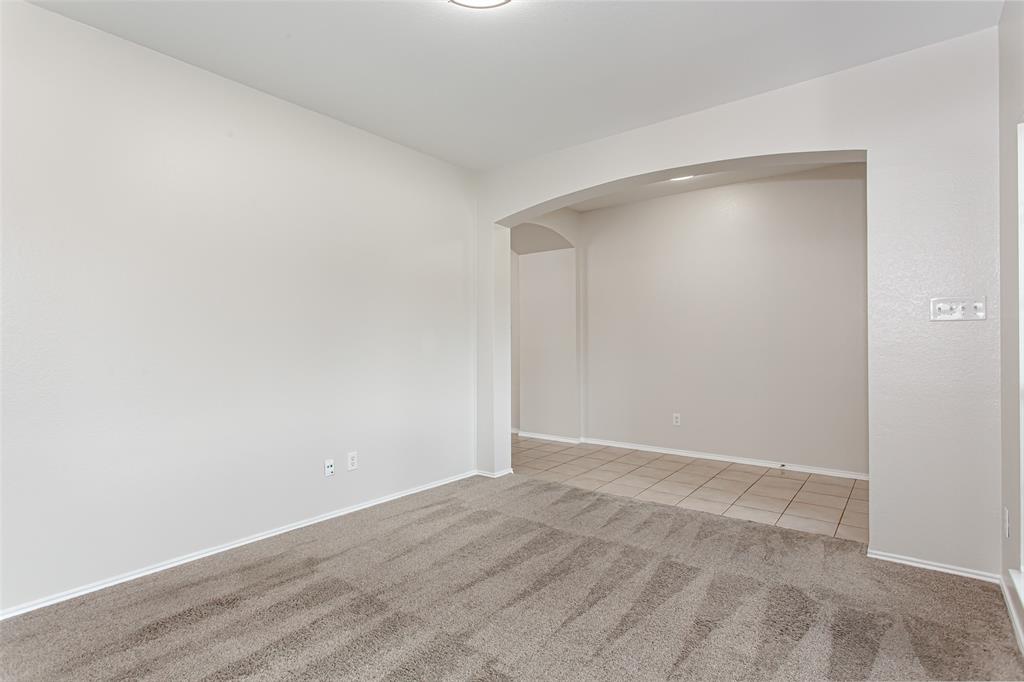 1277 Tree Top Drive Property Photo 8