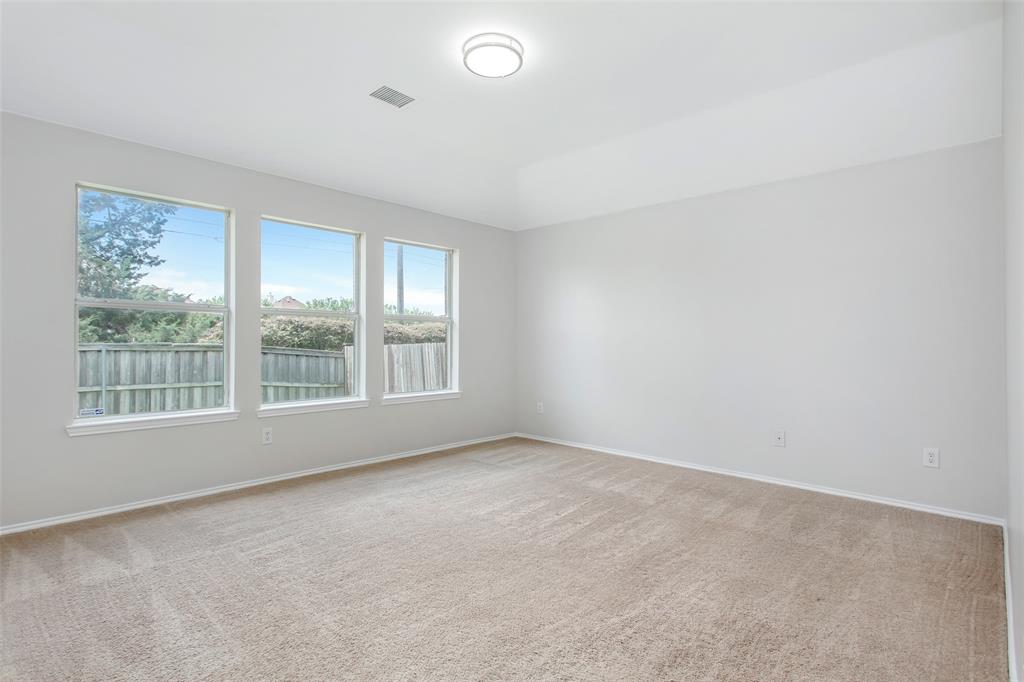 1277 Tree Top Drive Property Photo 24