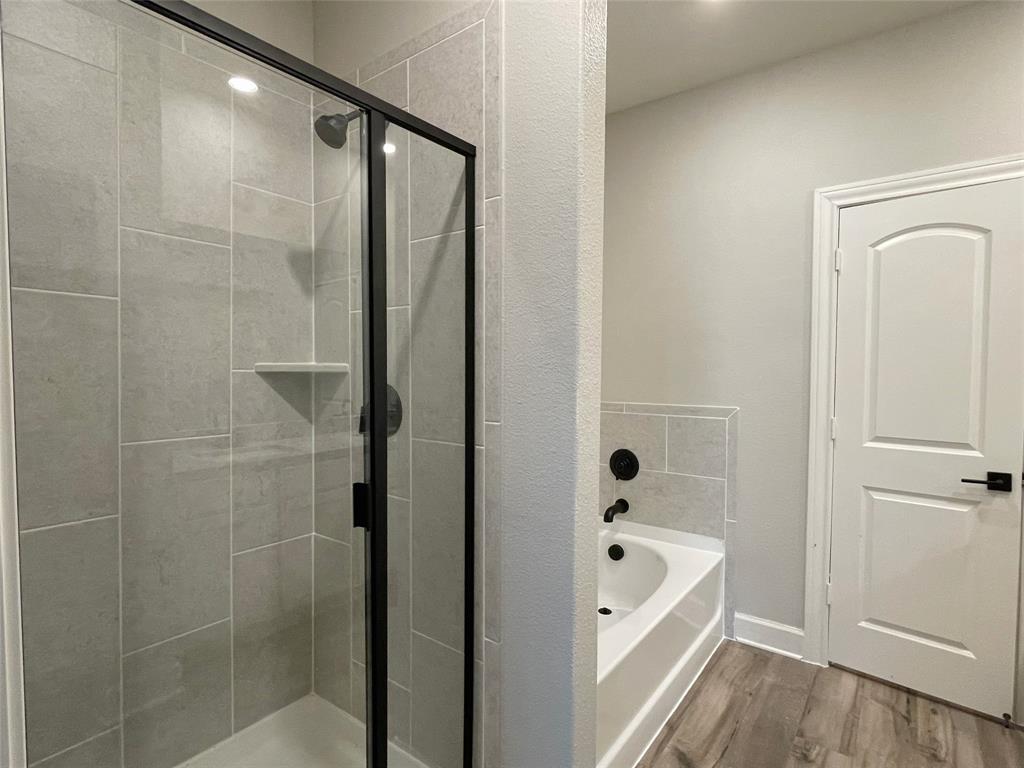 2012 Brentwood Drive Property Photo 10