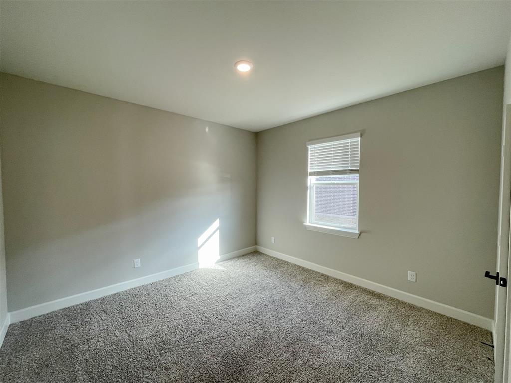 2012 Brentwood Drive Property Photo 13