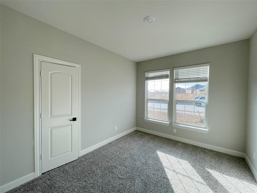 2012 Brentwood Drive Property Photo 14