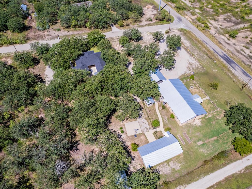 300 Hill Crest Drive Property Photo 2