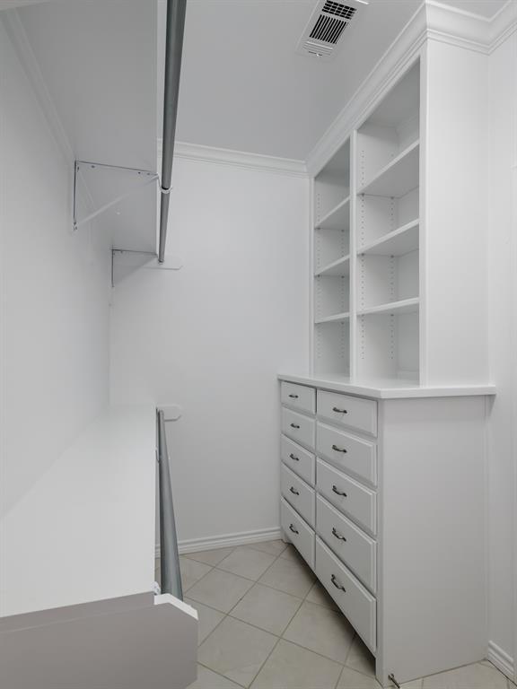 300 Hill Crest Drive Property Photo 32