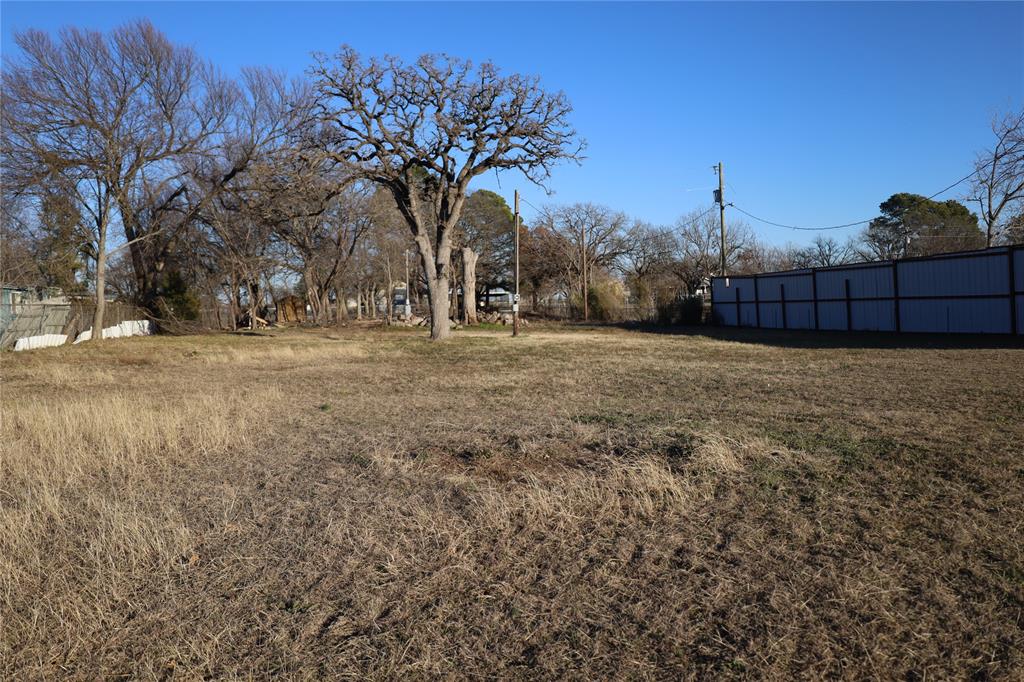 4204 N Main Street Property Photo 1